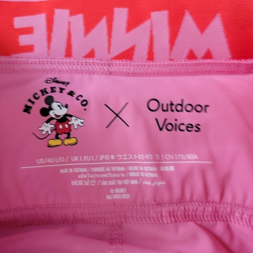 Outdoor Voices x Disney Minnie Mouse Leggings - Picture 9 of 10